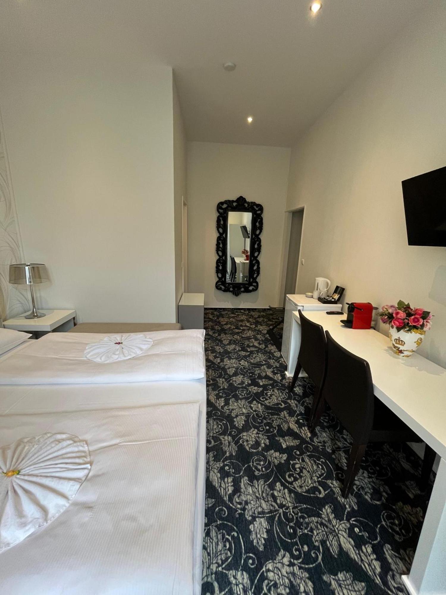 Hotel Gasteiner Hof Berlin Exterior photo
